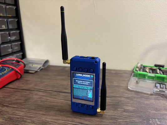 DualCast | Network Analyzer and LoRa Transceiver